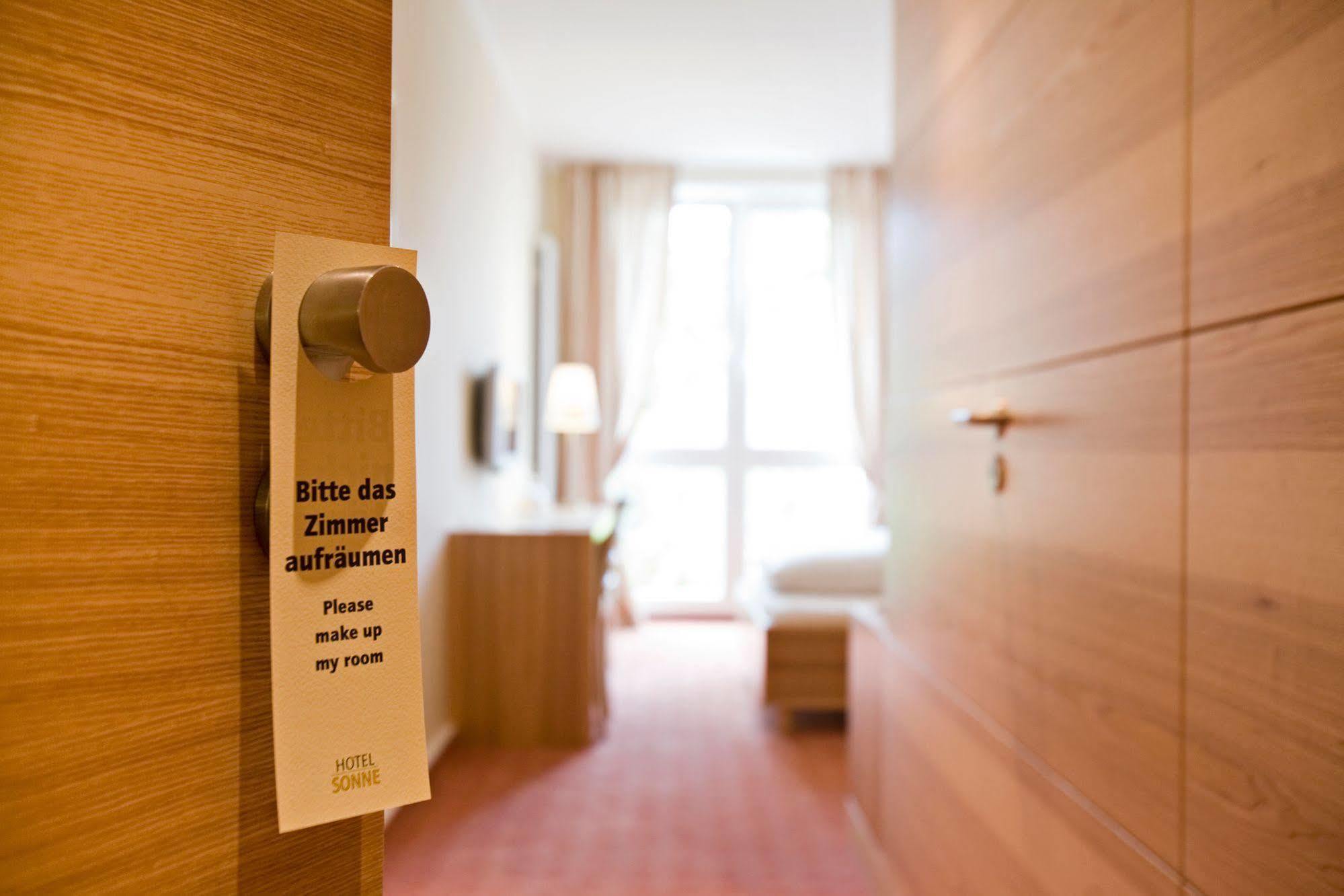 Hotel Sonne Rheda-Wiedenbrück Екстериор снимка